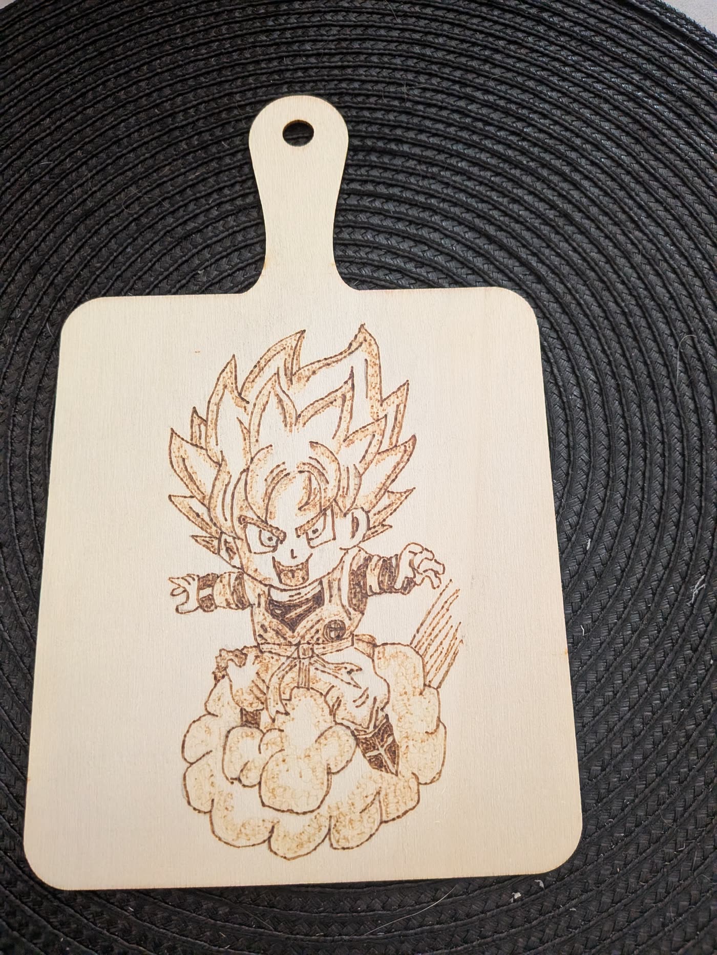 Plaque décorative gravée sur bois motif Dragon Ball Z